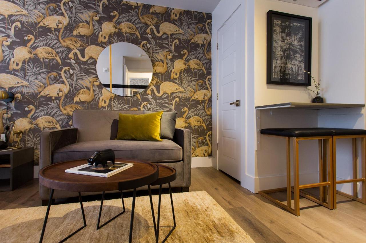 Fun & Funky Little Italy Studio With Full Kitchen By Den Stays Монреаль Екстер'єр фото